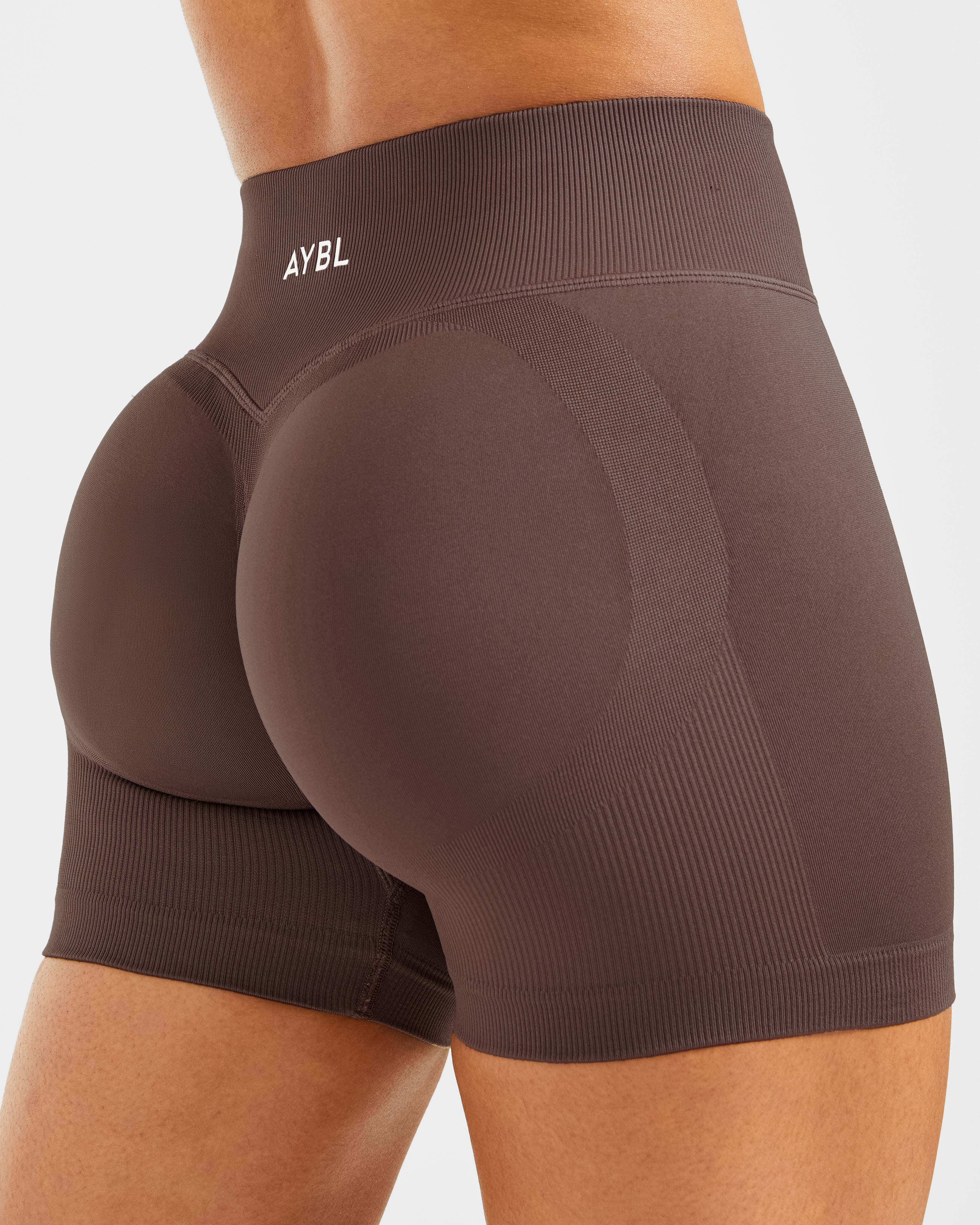 Adapt Seamless Shorts | 4.5" - Brun