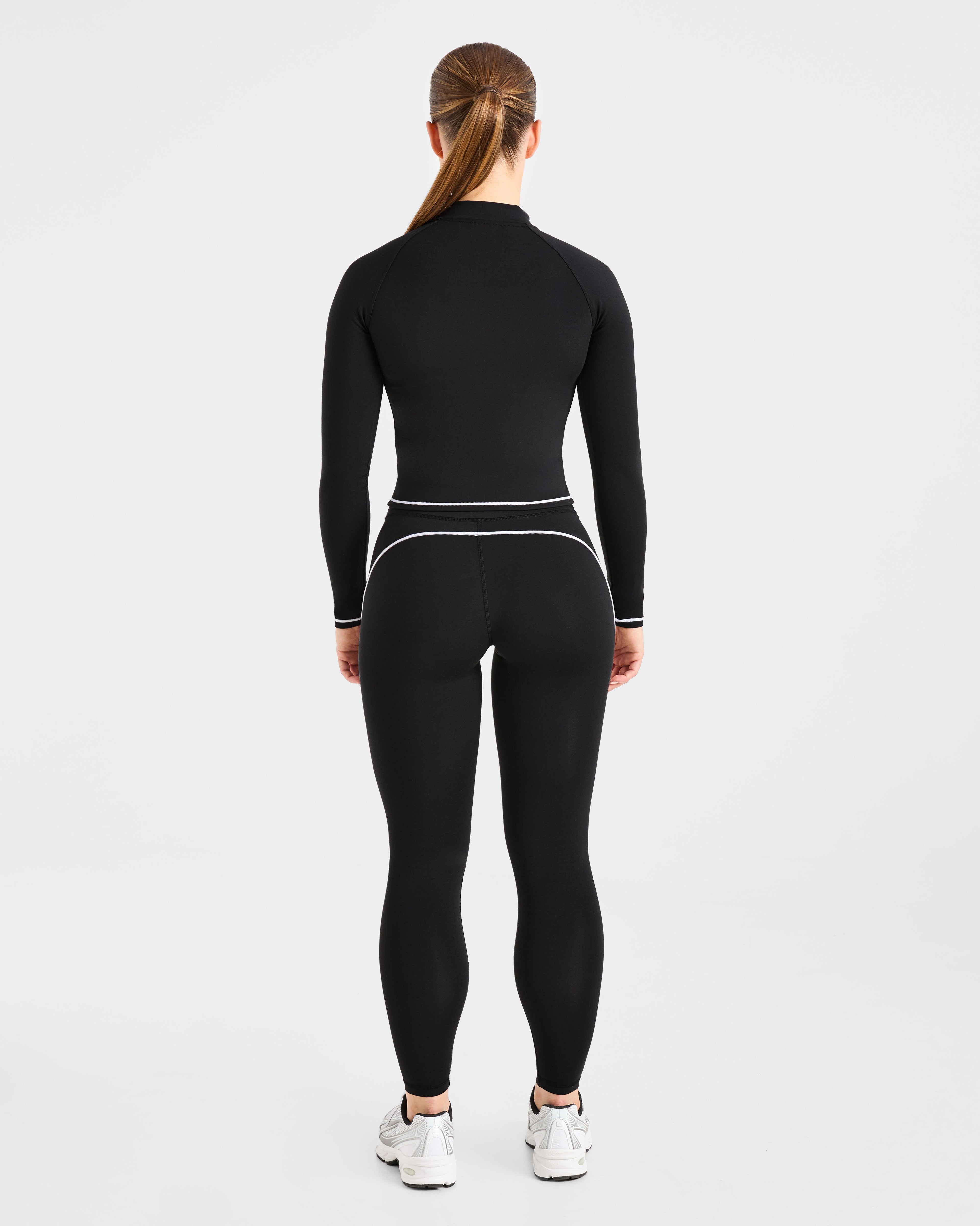 Form Zip Up Jacket - Noir
