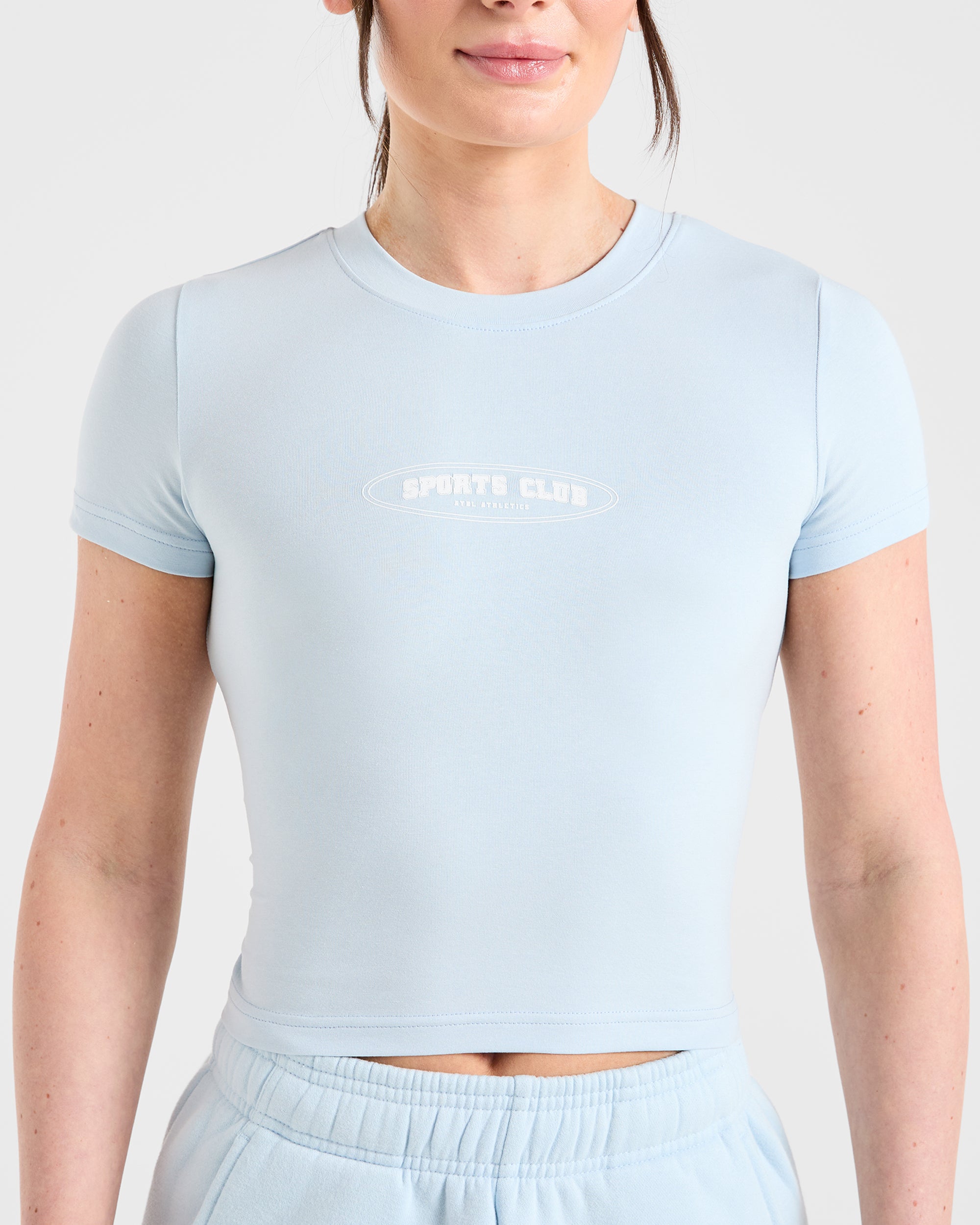 Sports Club Baby Tee - Baby Bleu