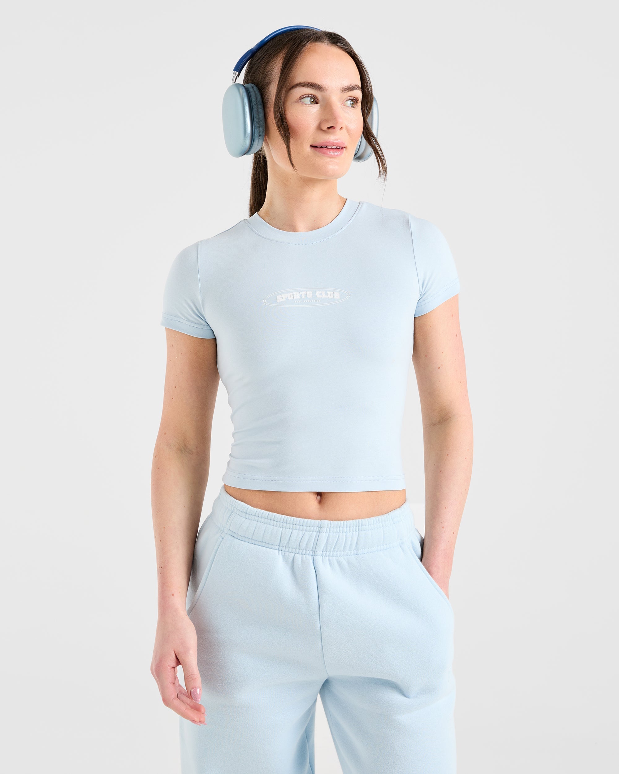 Sports Club Baby Tee - Baby Bleu