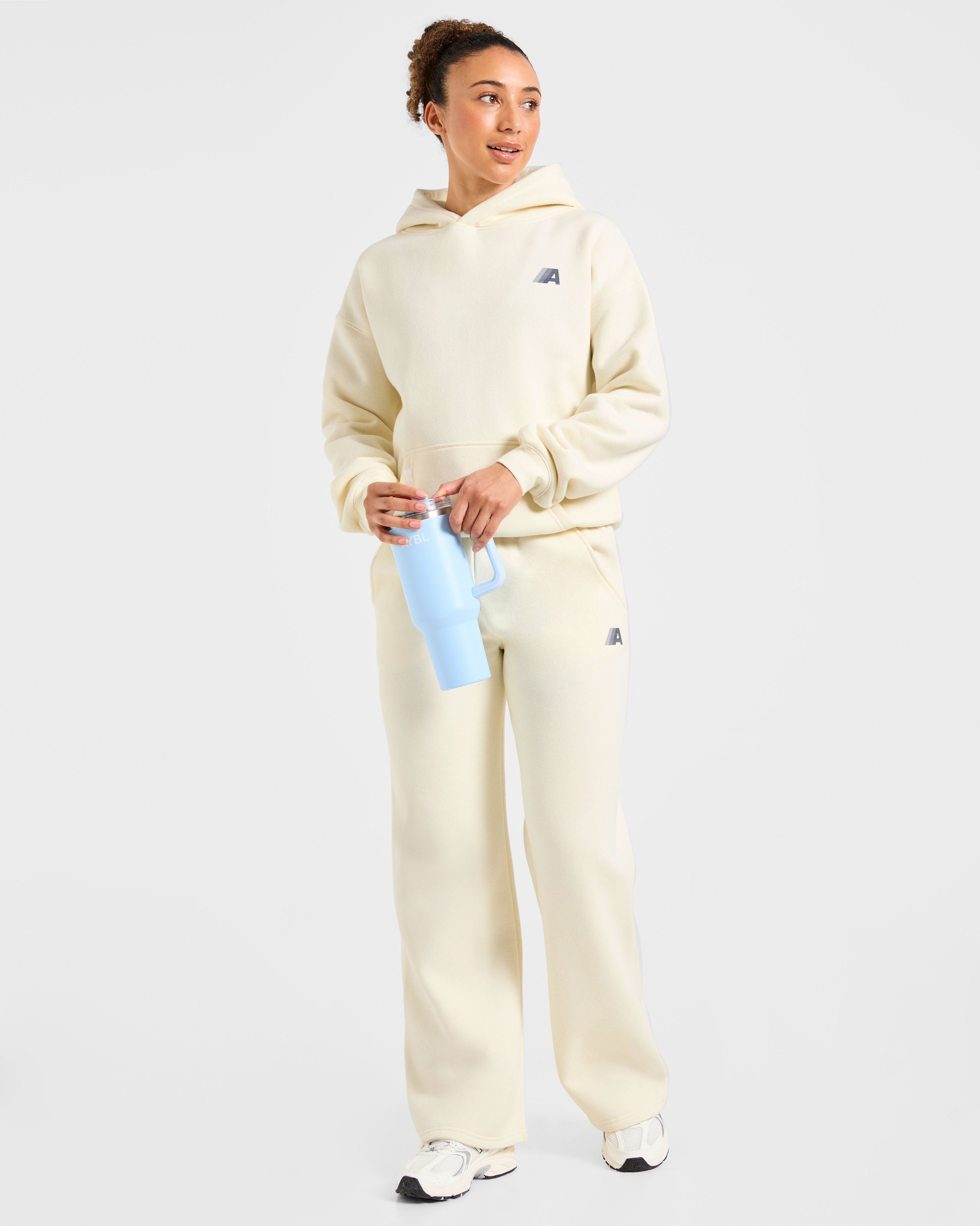 Retro Athletics Oversized Straight Leg Joggers - Butter Jaune/Navy