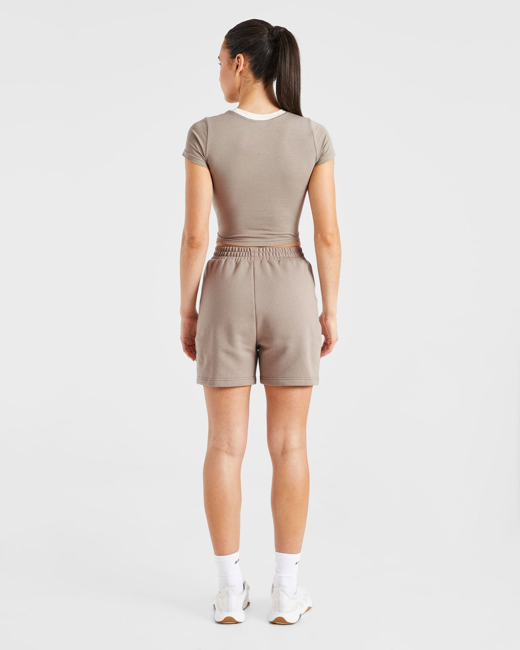 Courtside Shorts - Mocha